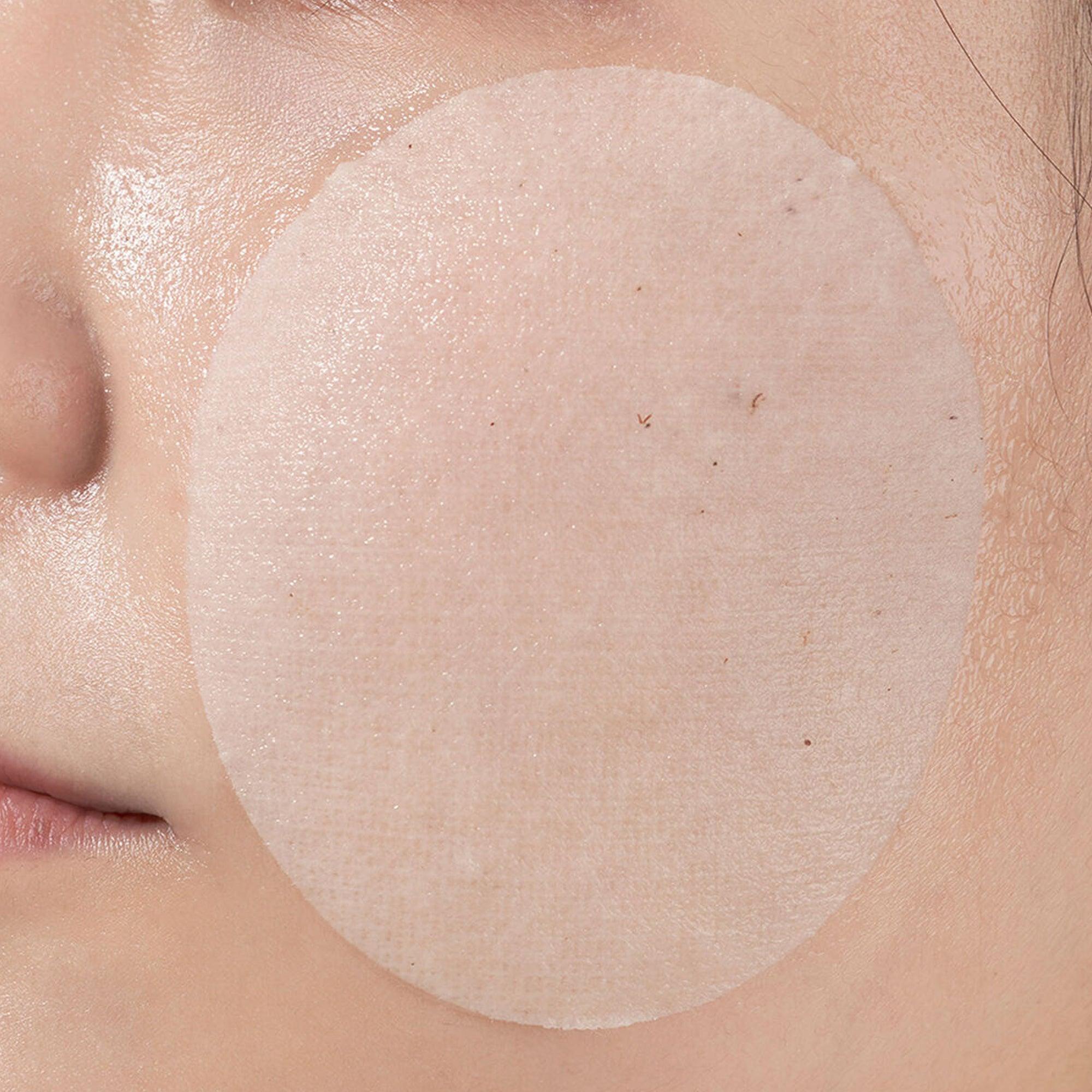 Numbuzin No.3 Radiance Glowing Jumbo Essence Pad 70 Pads - TheSkinFit