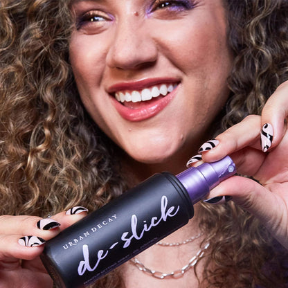 Urban Decay De-Slick Oil Control Makeup Setting Spray 118ml