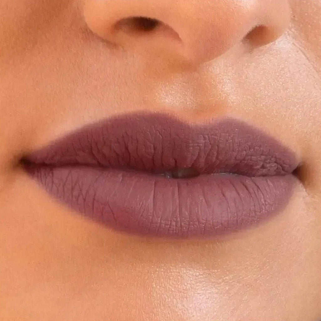 Zeena Liquid Matte Tattoo Lipstick 060 1 Piece - TheSkinFit